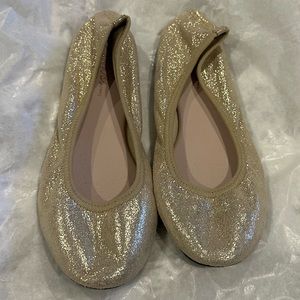 Ruby and Bloom girls gold shoes size 13